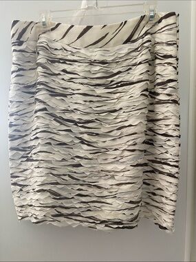 Per Se layer Texture of Brown and cream Stripe Pencil Skirt Sz 10 mini